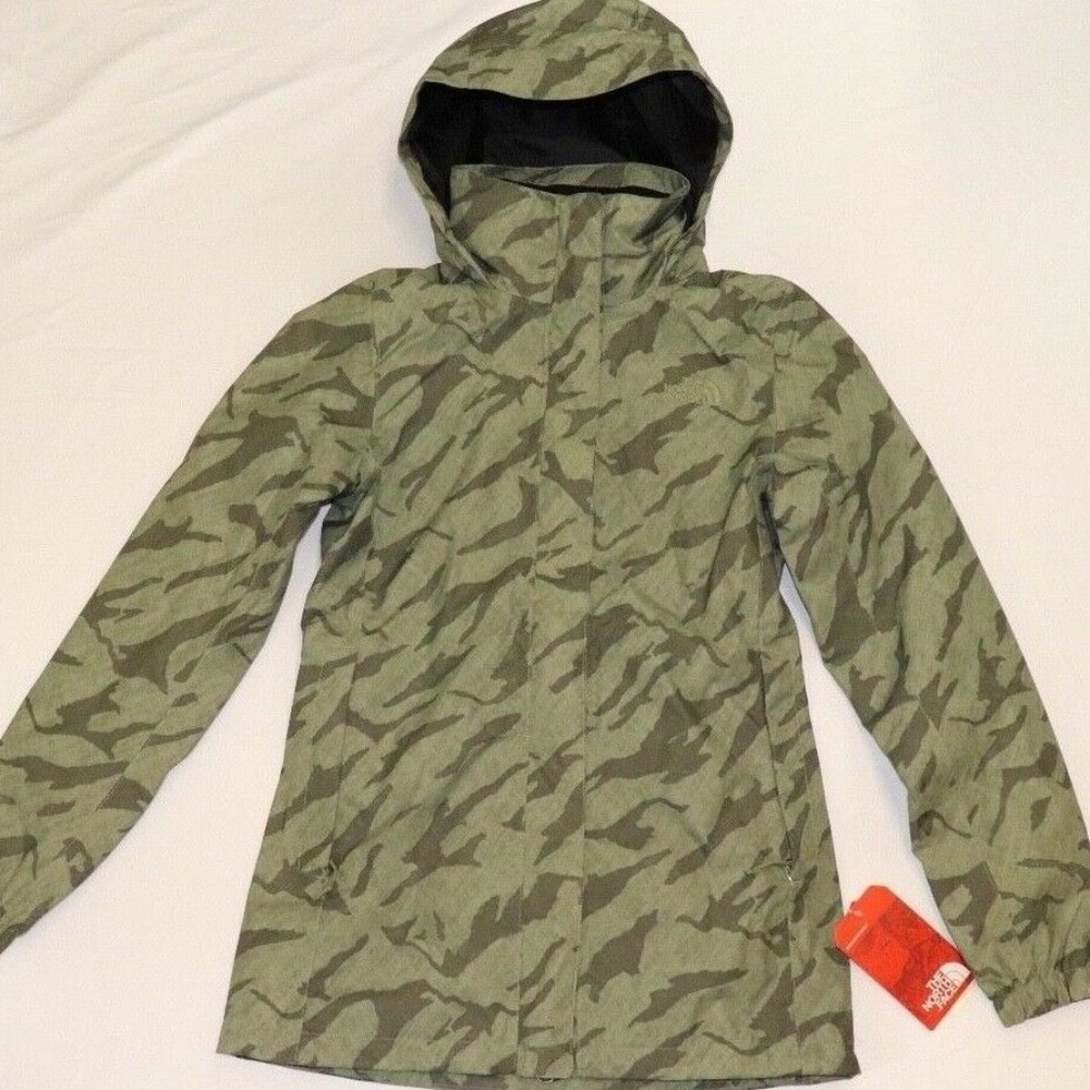 THE NORTH FACE RESOLVE RAIN COAT/JACKET